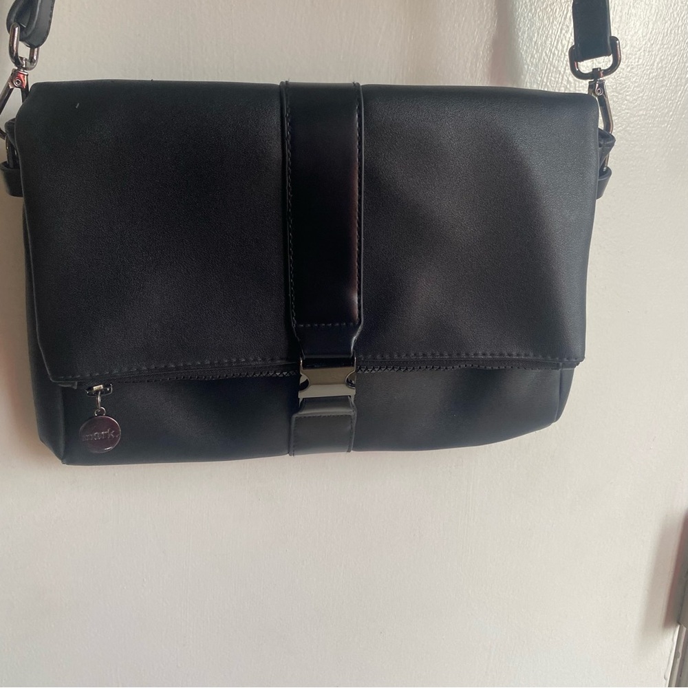 mark. Avon buckle Black Bag